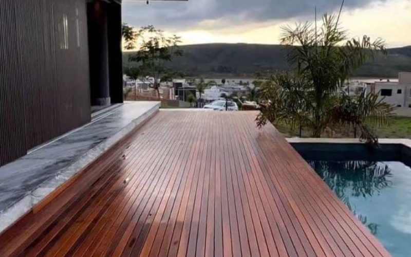 Deck em madeira Ipe