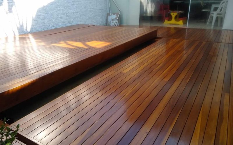 Deck em madeira Ipê
